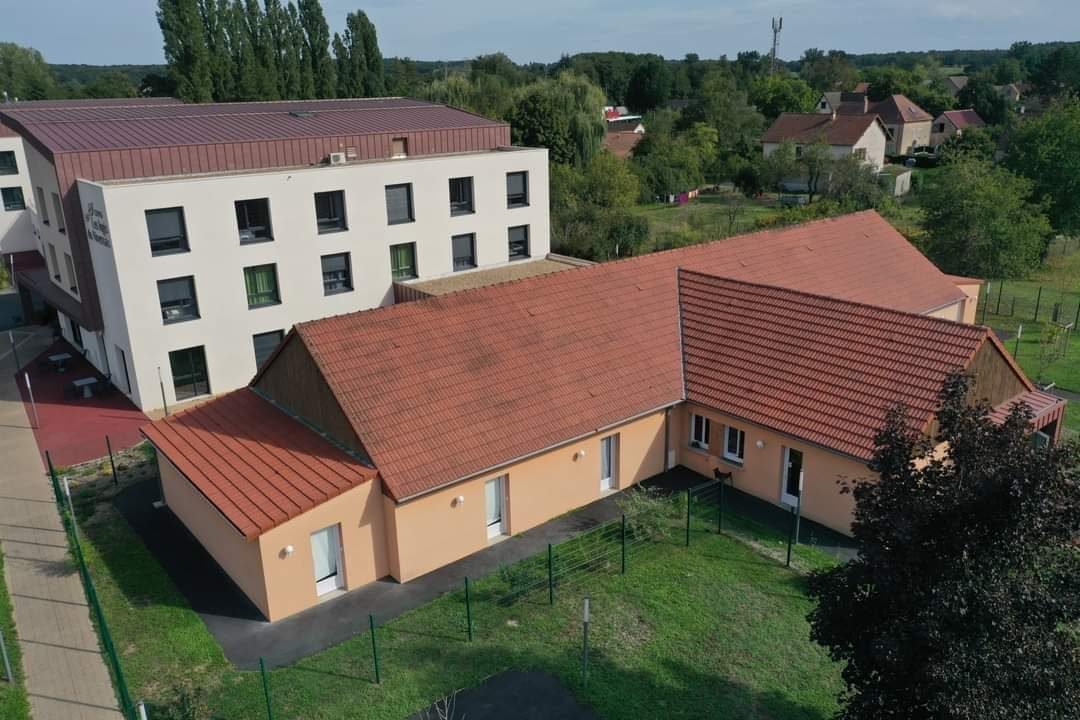 Résidence après démoussage toiture